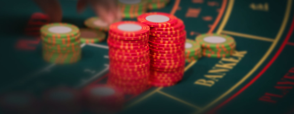 Baccarat Guide: Game Variations and Strategies